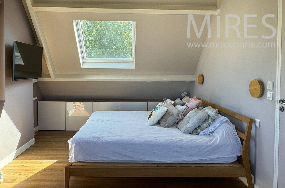 C2354 – Bedroom 3