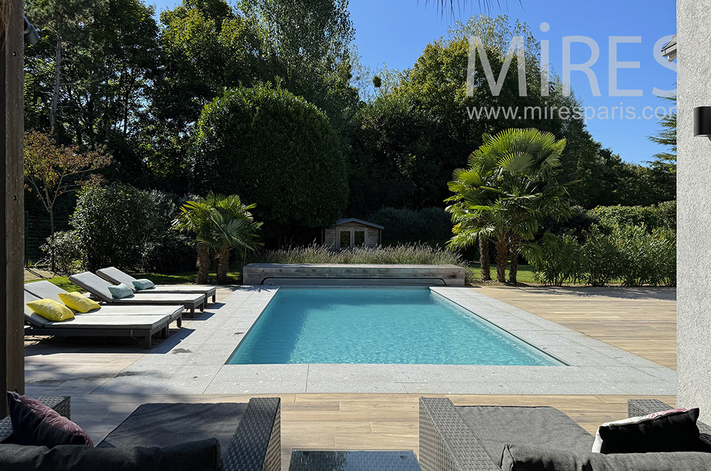 C2354 – Swimming pool