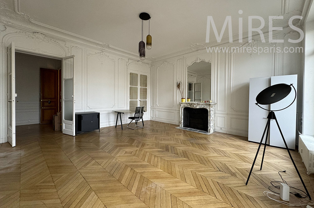 C2370 – Appartement 3