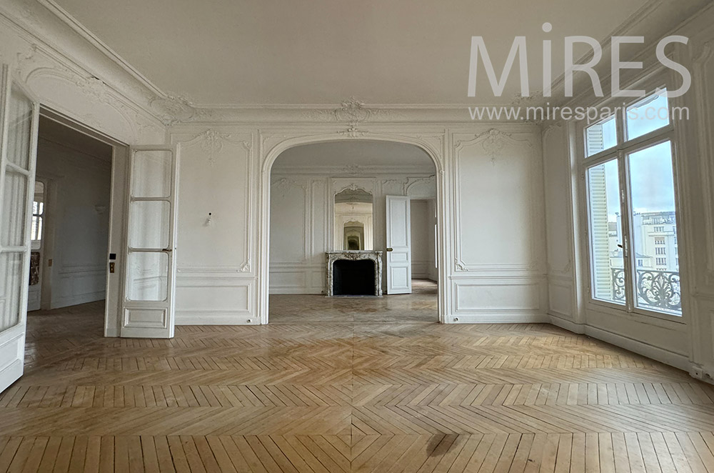 C2375 – Double salon