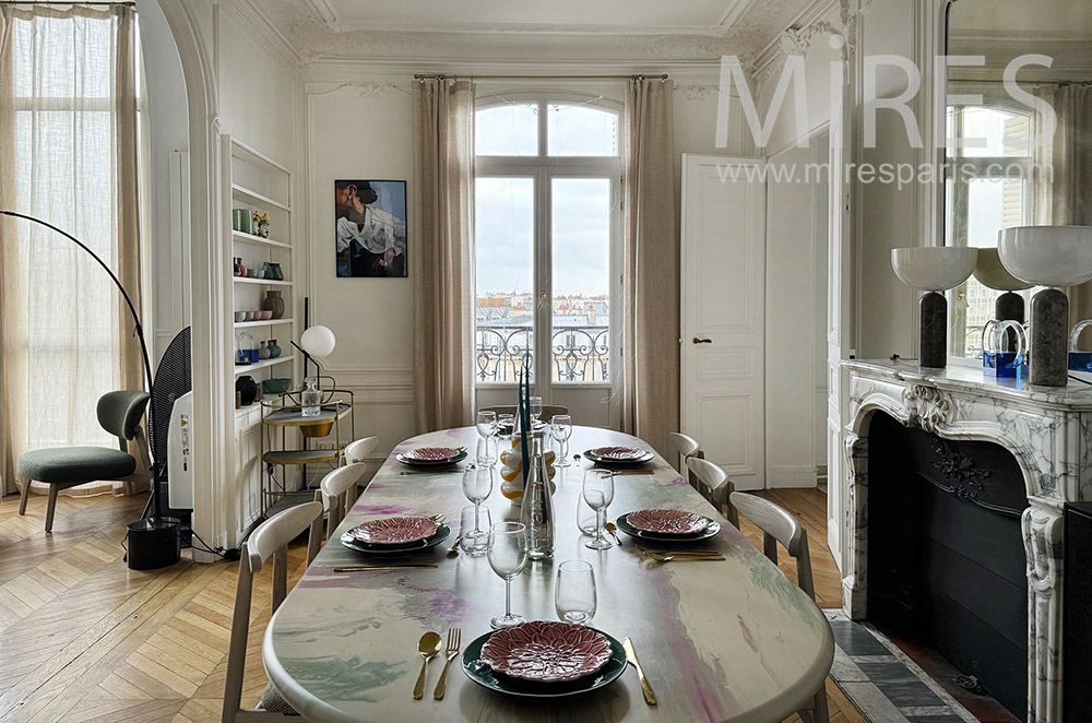 C2377 – Salle à manger