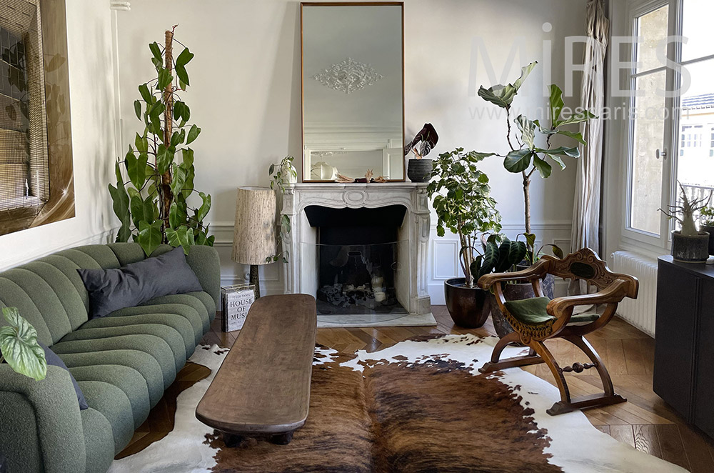 C2388 – Appartement parisien