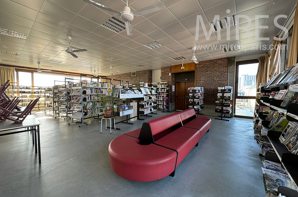 C2382 – Bibliothèque