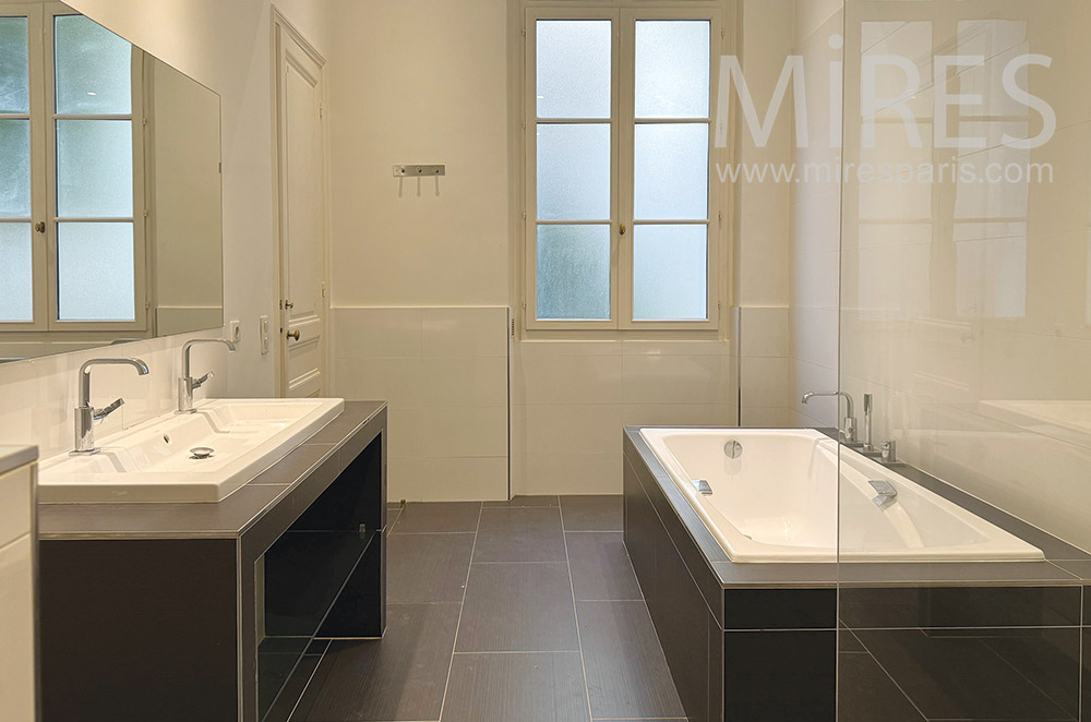 C2390 – Salle de bain 1