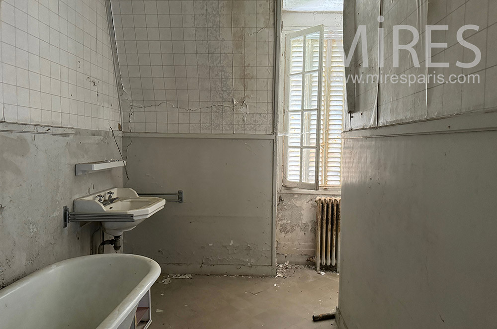 C2396 – Salle de bain 2