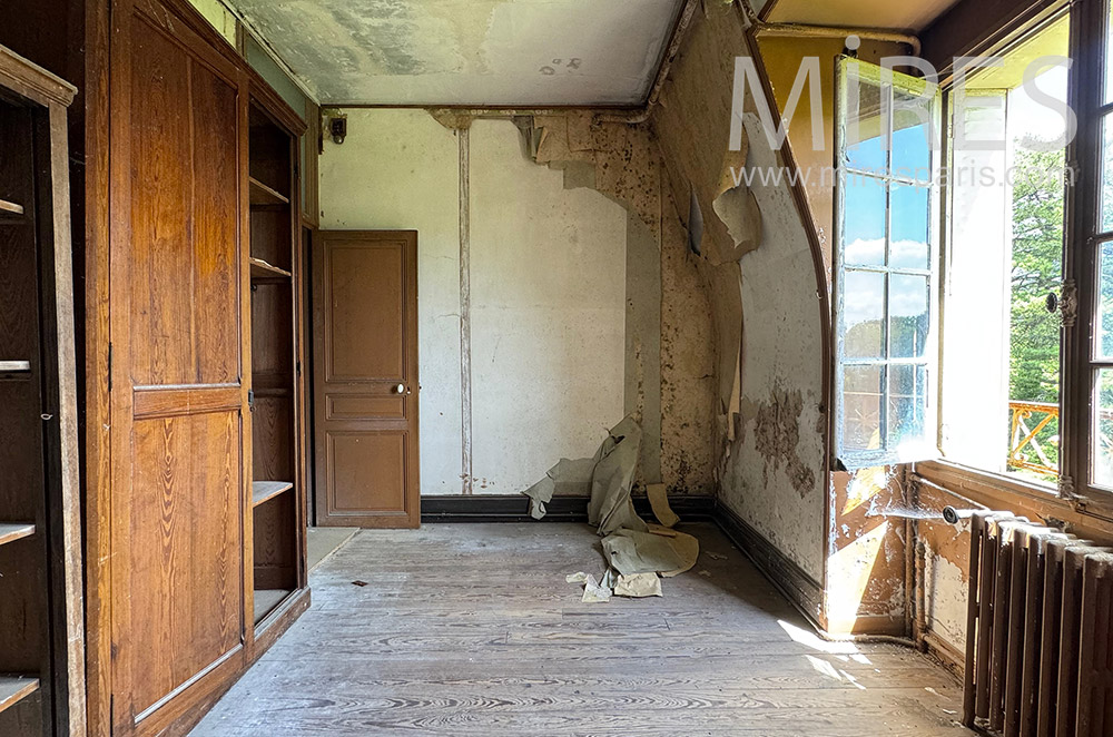 C2396 – Chambre 11