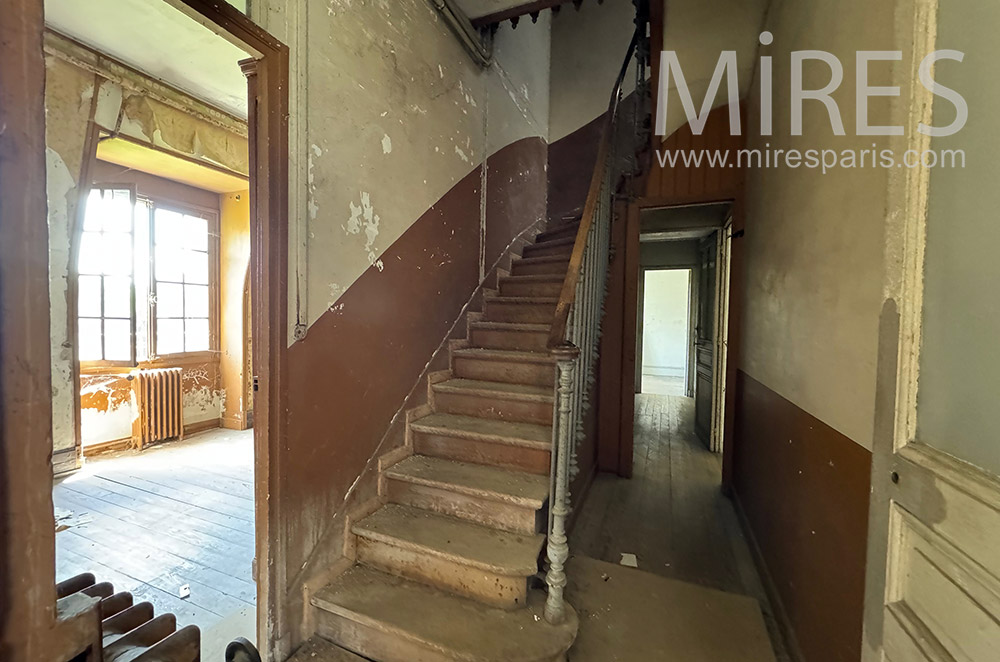 C2396 – Escalier 2
