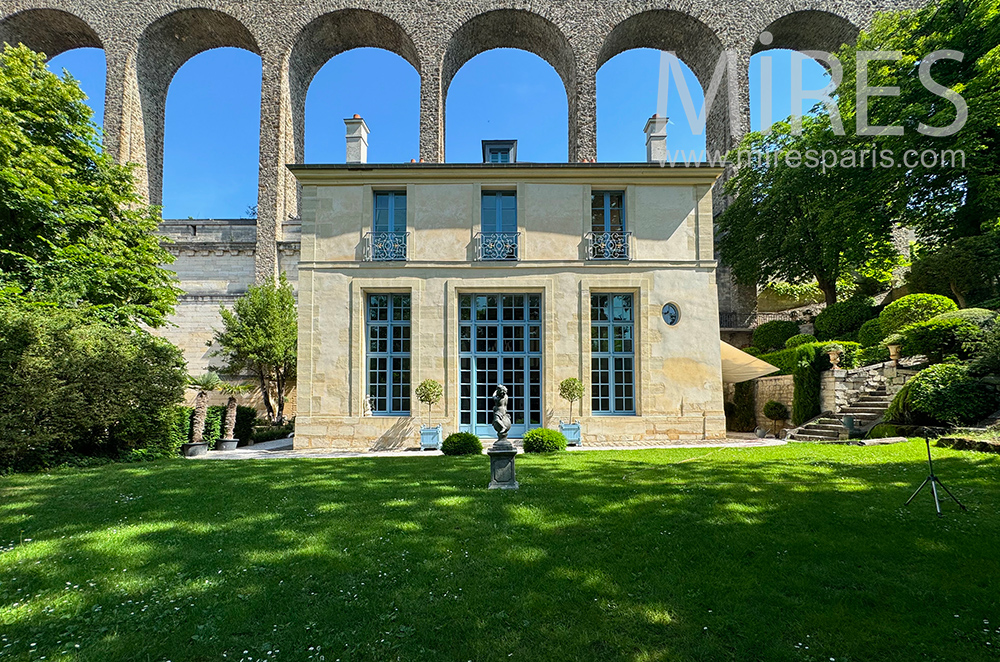 C2399 – Propriété du XVIIè