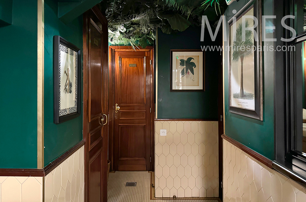 C2410 – Toilettes